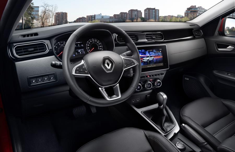 Интерьер Renault Arkana 2019 года  (фото 5 из 91)